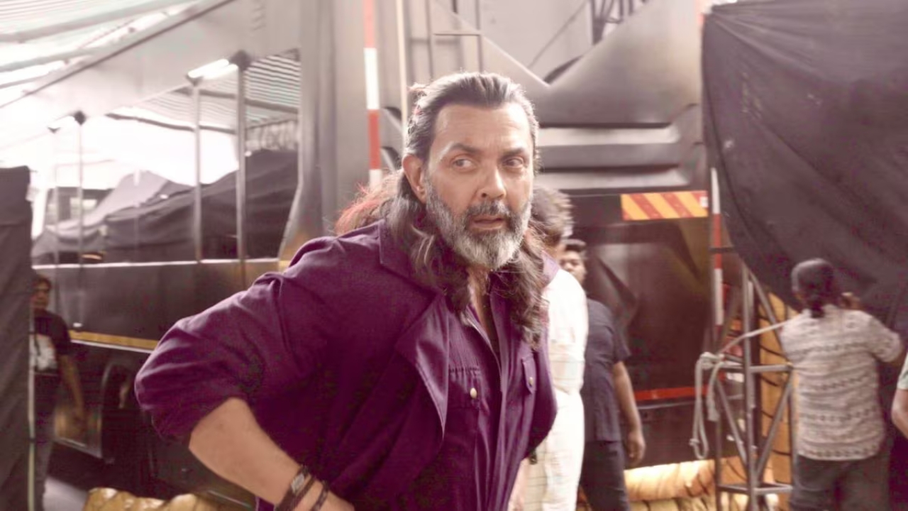बॉबी देओल की नई फिल्म ने बढ़ाई हलचल, ट्रेलर आते ही कहानी पर शुरू हुई चर्चा