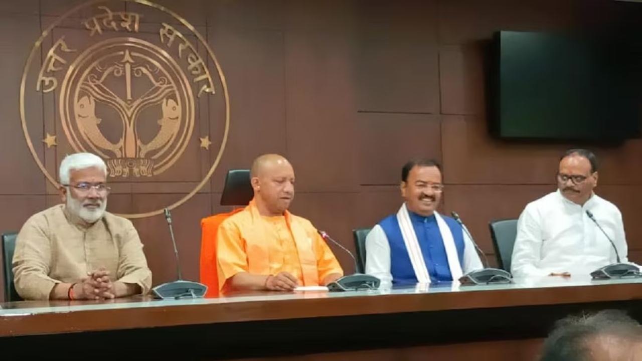 योगी कैबिनेट विस्तार की हलचल तेज, कल हो सकता है बड़ा ऐलान, पढ़ें चर्चा में है कितने नाम ?