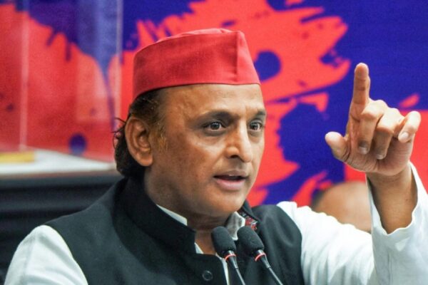 403 सीटों पर सपा का बड़ा मिशन, अखिलेश का नया फॉर्मूला तैयार; टिकट से पहले होगी कड़ी परीक्षा